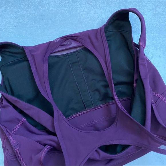 Lululemon || Double Tap Bra II Darkest Magenta 6 - Picture 5 of 5